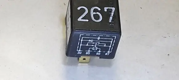Audi A4 S4 B5 8D Other relay 267 443919578C 899519