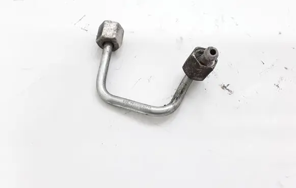 Volkswagen PASSAT B7 Fuel injector supply line/pipe 03L301AC