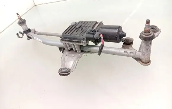 Volkswagen PASSAT B7 Front wiper linkage and motor 3AB955023