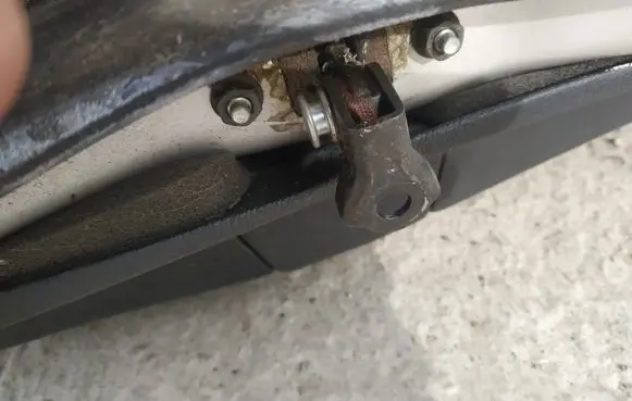 Lexus IS 220D-250-350 Rear door check strap stopper