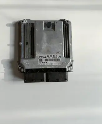 Volkswagen Tiguan Engine control unit/module 04L907309T 0281031604