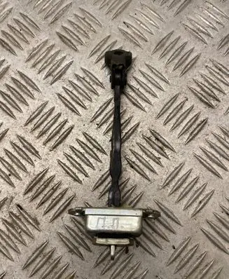 Nissan Murano Z51 Front door check strap stopper 