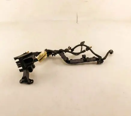 Audi A4 S4 B8 8K Fuel injector wires 06J871082A