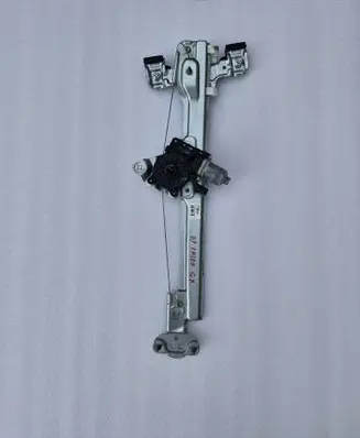 Buick Encore GX I Front door window regulator with motor 42748830