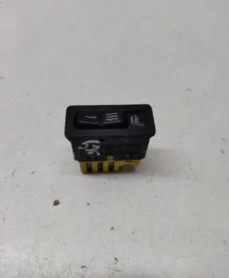 BMW 3 E36 Seat heating switch 1387917 06600200 61311387917