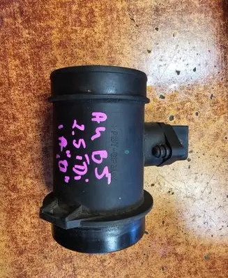 Audi A4 S4 B5 8D Mass air flow meter 0281002403 059906461B