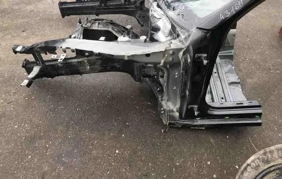 Front quarter panel