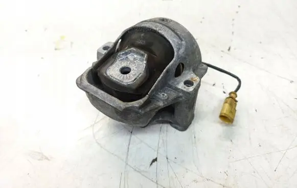 Audi A4 S4 B8 8K Engine mount vacuum valve 8R0199381AAOK