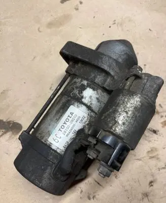 Toyota Avensis T250 Starter motor 281000R010 MS4280004920