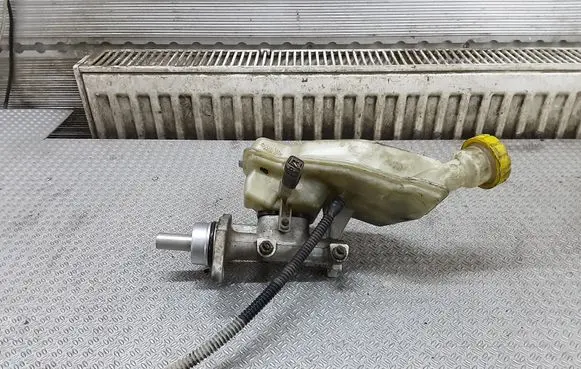 Citroen C3 Master brake cylinder 320670938