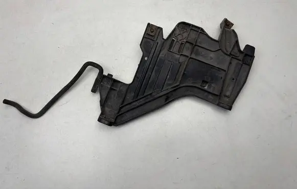 Audi A4 S4 B8 8K Headlight/headlamp mounting bracket 1301073034 30107034