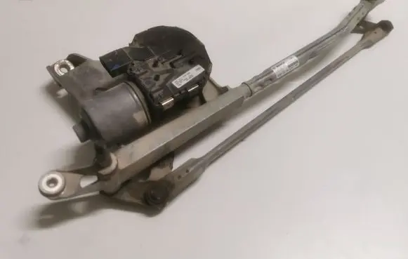 Audi Q7 4M Front wiper linkage and motor 4M1955023B