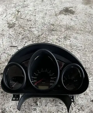 Mitsubishi Colt Speedometer (instrument cluster)