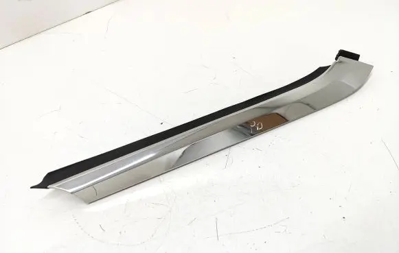Renault Espace V (RFC) Front arch trim 638745931R