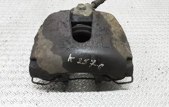Volvo S40 Front brake caliper