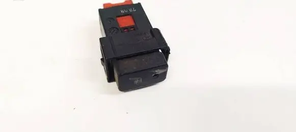 Suzuki Grand Vitara II Seat heating switch 7808
