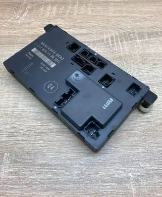 Mercedes-Benz E W211 Door control unit/module 2118701126