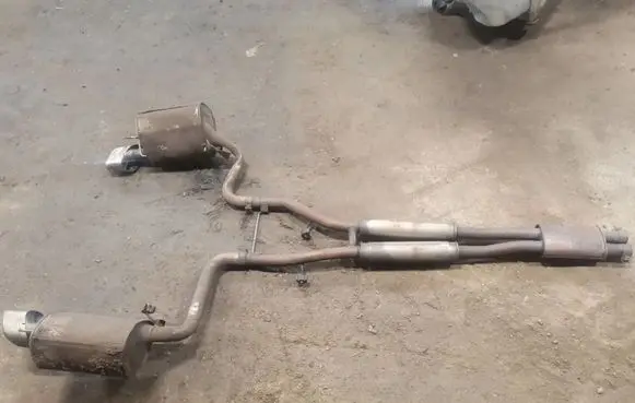 Jaguar XF X250 Muffler/silencer 9X235232BB 9X235230BB