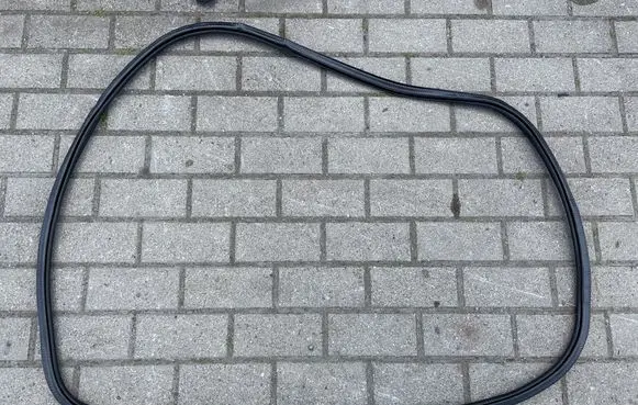 Audi A6 S6 C7 4G Front door rubber seal 4G0831721A