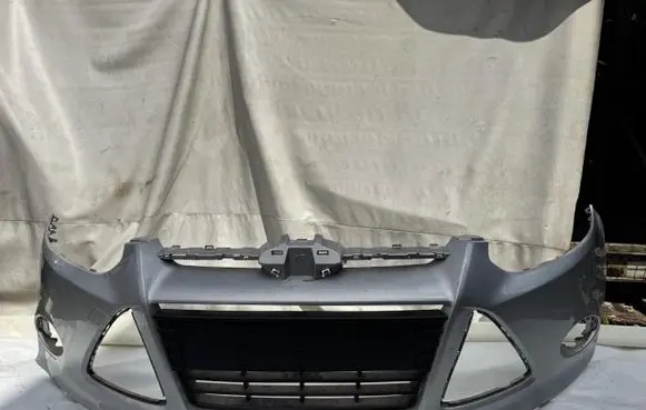 Ford Focus Front bumper