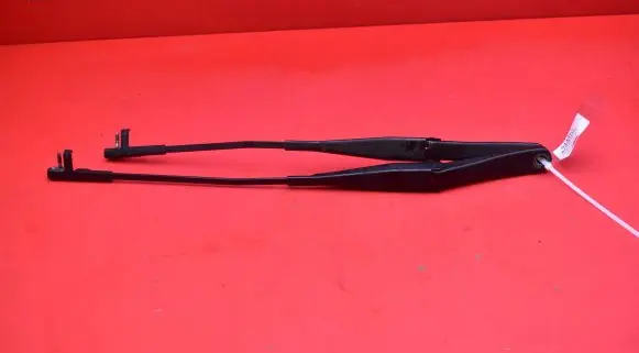 Opel Astra H Front wiper blade arm
