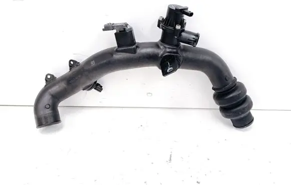 Intercooler hose/pipe