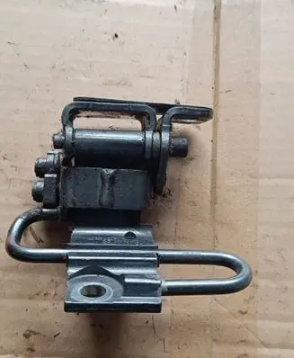 Audi Q7 4L Rear door upper hinge 8E0833412A