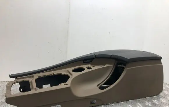 BMW 5 E60 E61 Armrest 7034086 7060013 72758413