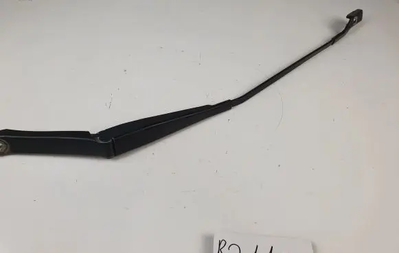 Peugeot 508 Front wiper blade arm 9686437780