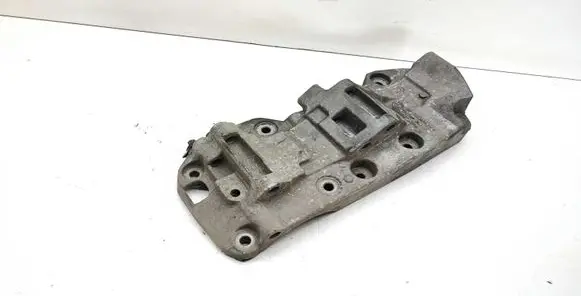 BMW X3 F25 A/C compressor mount bracket 8506863