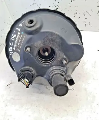 Mercedes-Benz C AMG W203 Brake booster A0054304930 nr2894