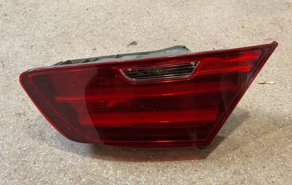 BMW 6 F12 F13 Tailgate rear/tail lights 7210580