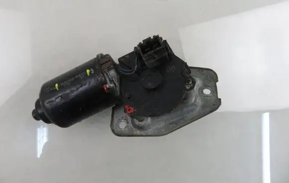 Suzuki Jimny Wiper motor 0590506836