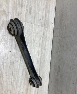 BMW 3 G20 G21 Rear upper control arm/wishbone 6878633