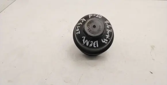 BMW 1 F20 F21 Oil filter cover 6740217339 6740217