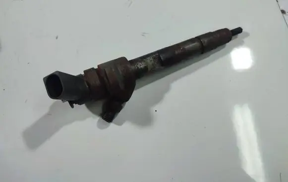 BMW 3 E90 E91 Fuel injector 0445110289 779844604