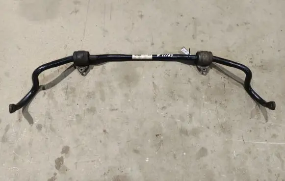 BMW 3 E90 E91 Front anti-roll bar/sway bar 677133702