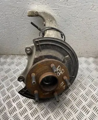 Dodge Durango II Front wheel hub 231aa