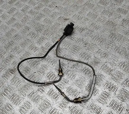 Skoda Karoq Oil temperature sensor 05E919519J