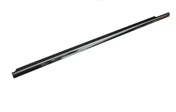 Mercedes-Benz GLK (X204) Front door glass trim molding A2047252365 2047252365