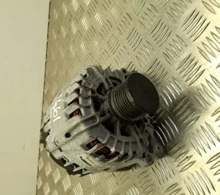 Volkswagen PASSAT B8 Generator/alternator LRA03185