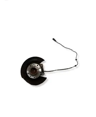 Nissan Juke II F16 Rear wheel hub 