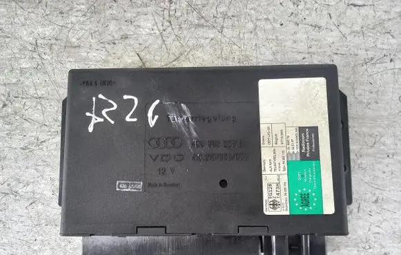 Audi A6 S6 C5 4B Comfort/convenience module 
