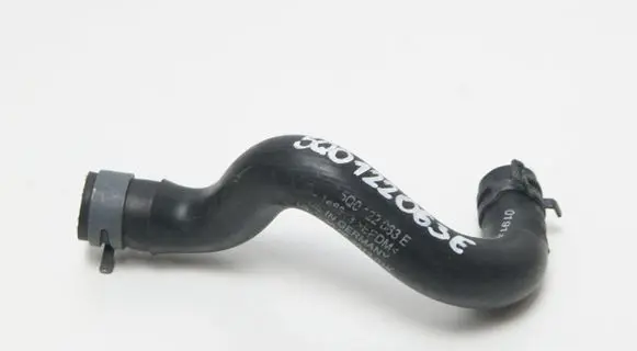 Volkswagen Golf VII Engine coolant pipe/hose 5Q0122063E