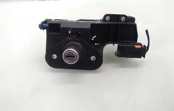 Opel Corsa C Tailgate/trunk/boot lock/catch/latch