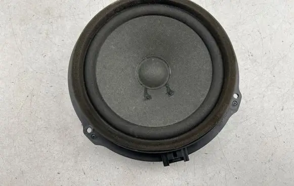 Ford Focus Front door speaker AA6T18808AA 0971 497930