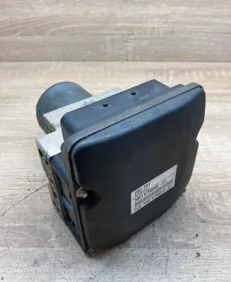 BMW 7 F01 F02 F03 F04 ABS Pump 6799048 0265960368 6799050