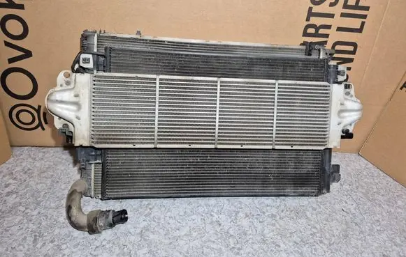 Volkswagen Transporter - Caravelle T5 Radiator set 7H0145804B 7E0820411D 7E0121253A