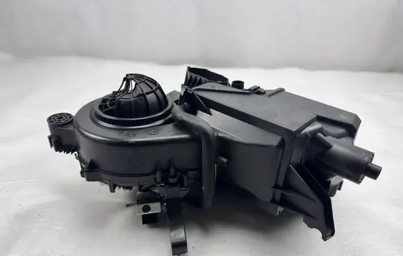 Mercedes-Benz GL X166 Interior heater climate box assembly A1668301660