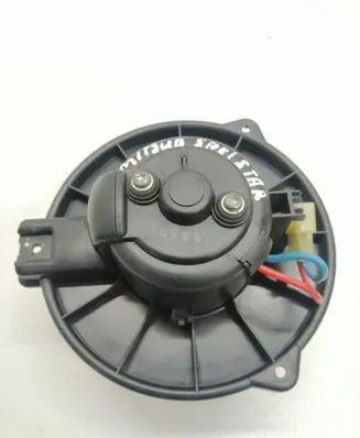 Mitsubishi Space Star Heater fan/blower 0130111191